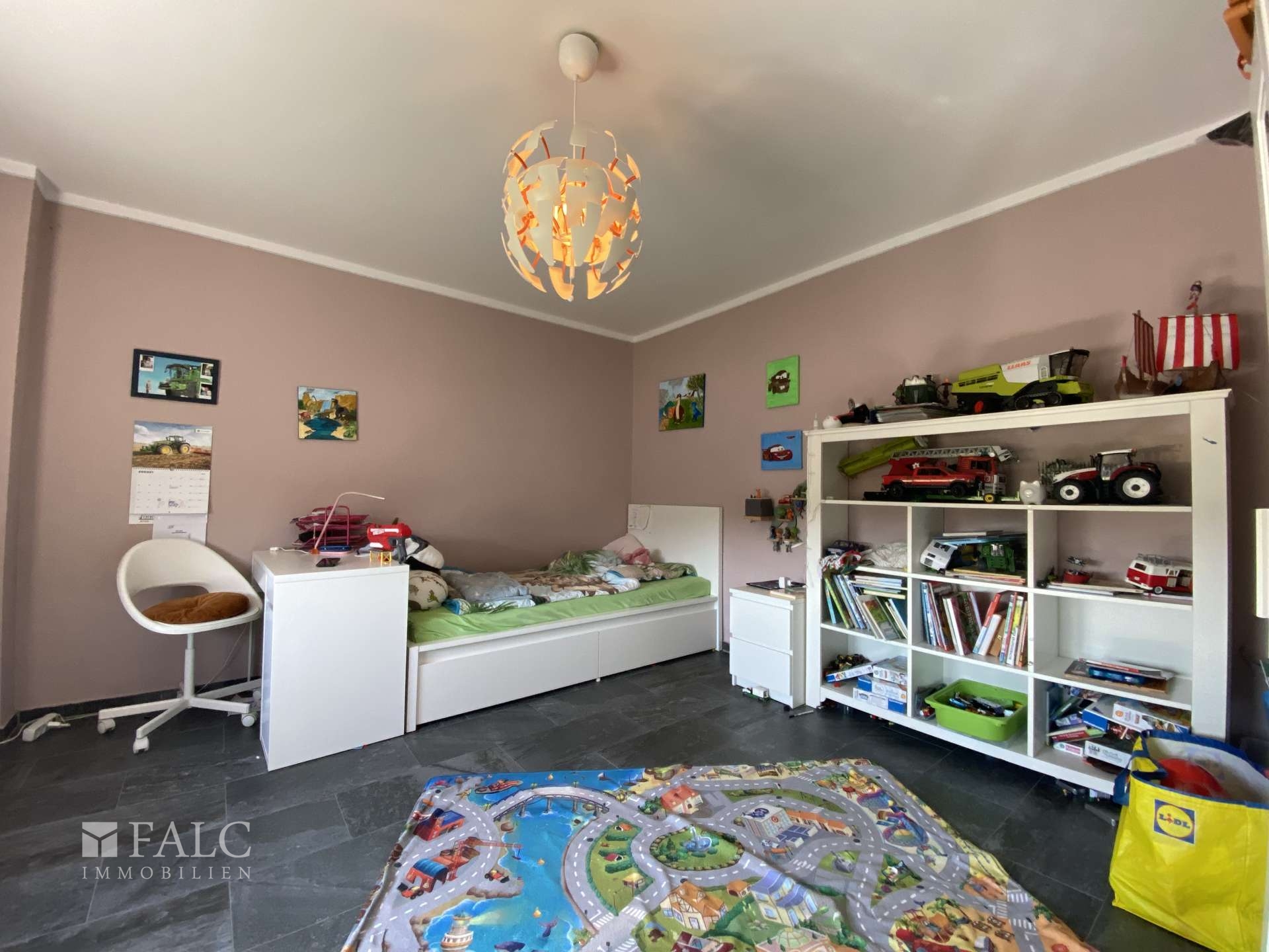 Kinderzimmer l EG